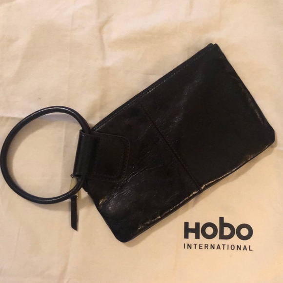 HOBO Handbags - Never Used Hobo Sable Wristlet in Vintage Black